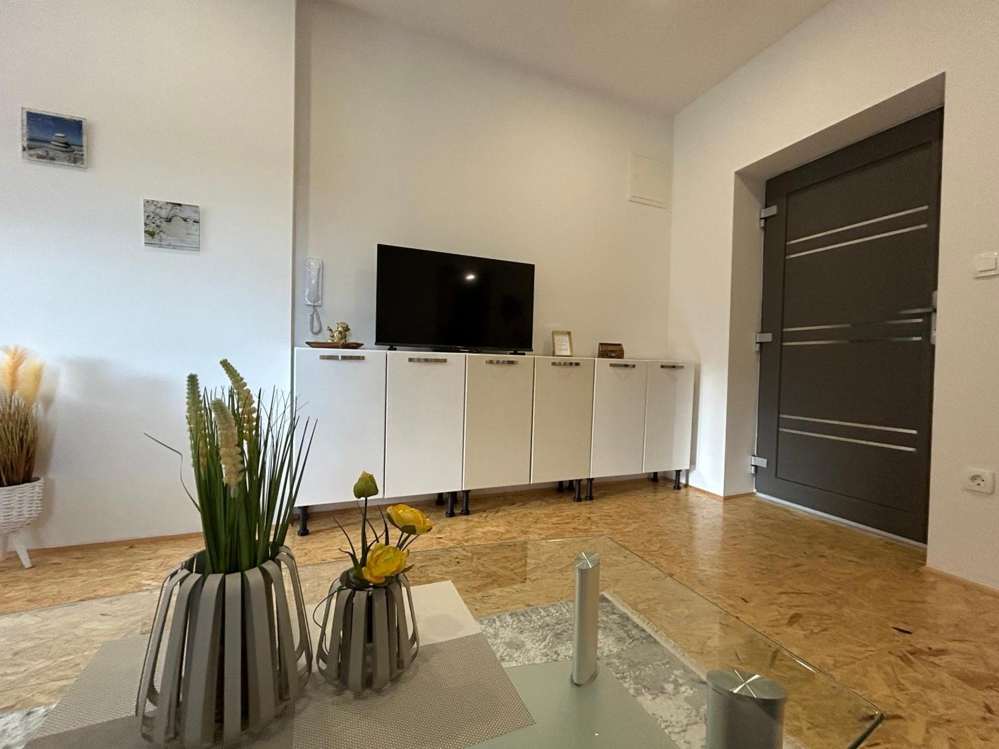 Apartment A1 リュブリャナ 部屋 写真